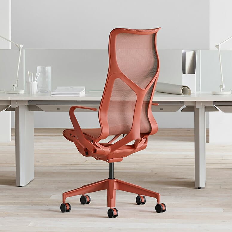 Herman Miller Cosm レビュー｜調整不要の実力を検証【2026年版】